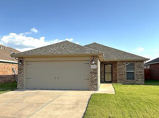 7417 103rd St, Lubbock, TX 79424