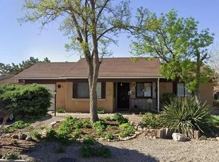 99 Corsica Dr SE, Rio Rancho, NM 87124