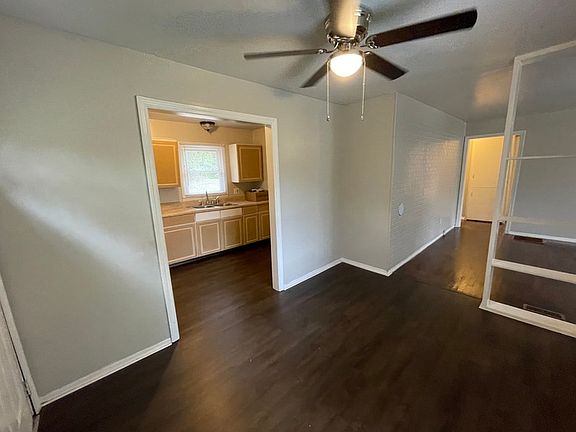 5th image of 701 W Virginia Ave