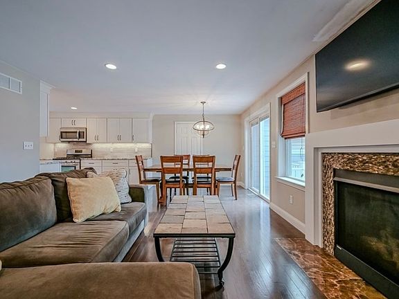3rd image of 6 Highland Ave #B