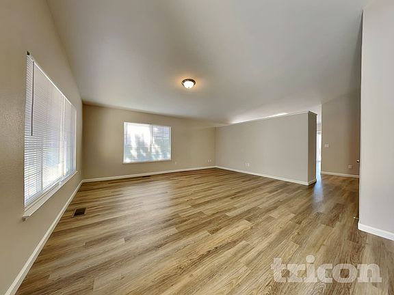 3rd image of 18296 Lanceleaf Ct