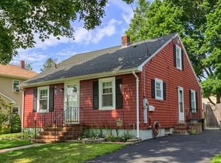 32 Silsbee Rd, North Andover, MA 01845