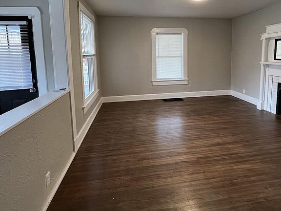 2nd image of 6033 Draycott Dr