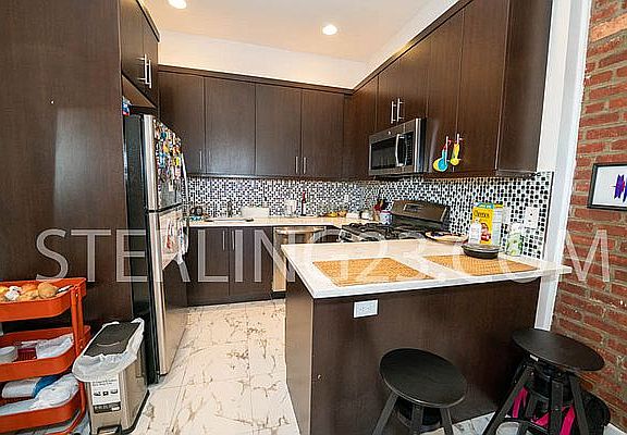 5th image of 25-75 22nd St #3