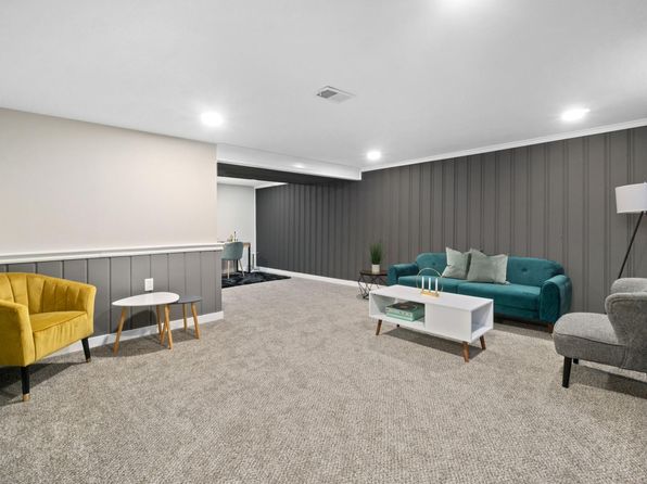 655 W Fremont Dr