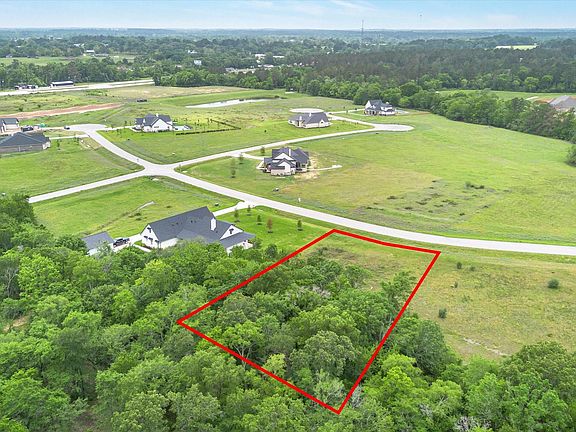 2nd image of 9601 Cedar Creek Ln