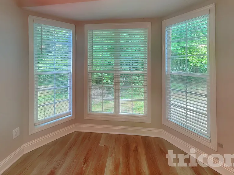 349 Morning Star Dr — Photo 4