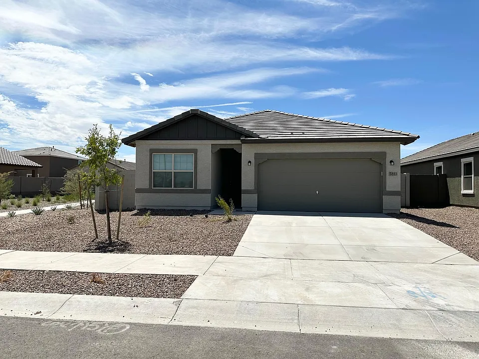 5813 W Lodge Dr