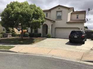 29 Oliver Ct, Elk Grove, CA 95758