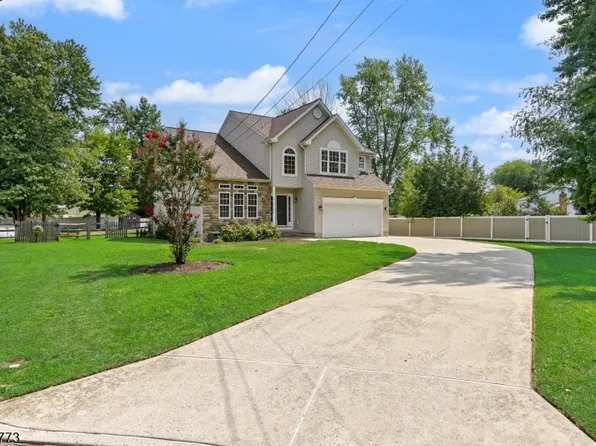 23 Charles Ave, Gloucester Twp., NJ 08012
