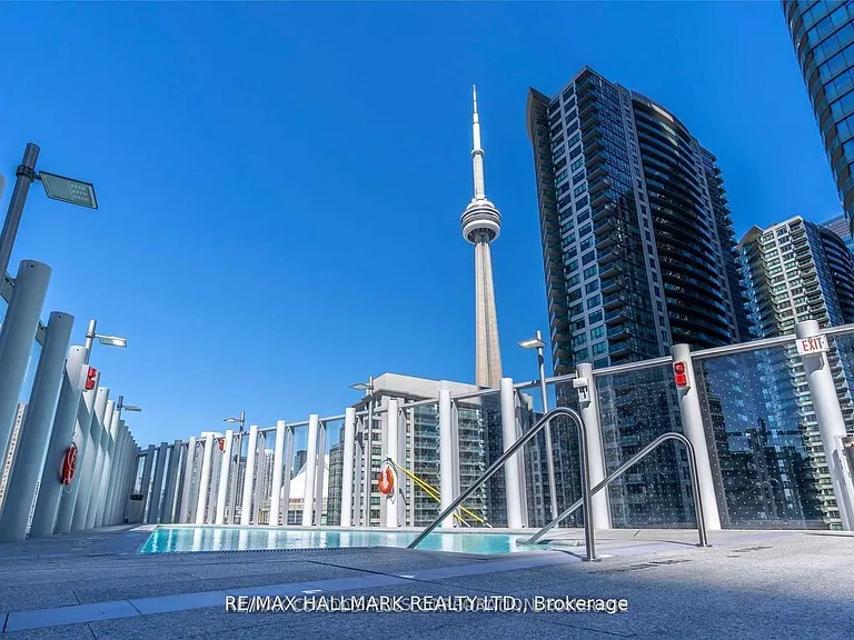10 York St #6805 — Photo 39