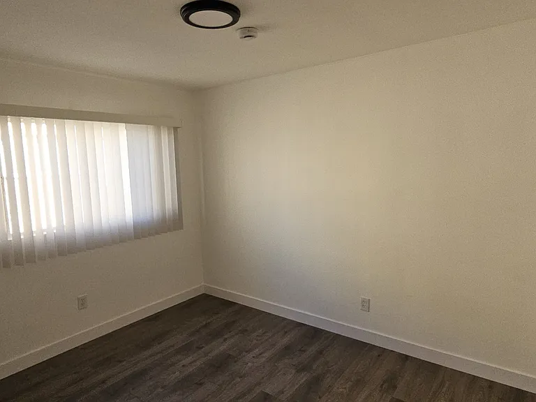 6333 Coldwater Canyon Ave #6 — Photo 12