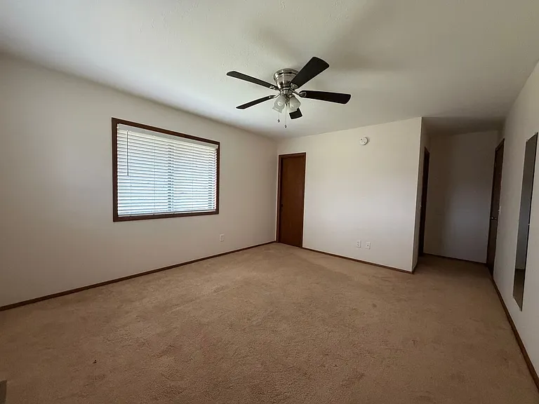 9108 Bluff Dr — Photo 8