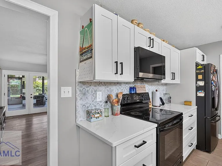 2211 Pecan Dr — Photo 29