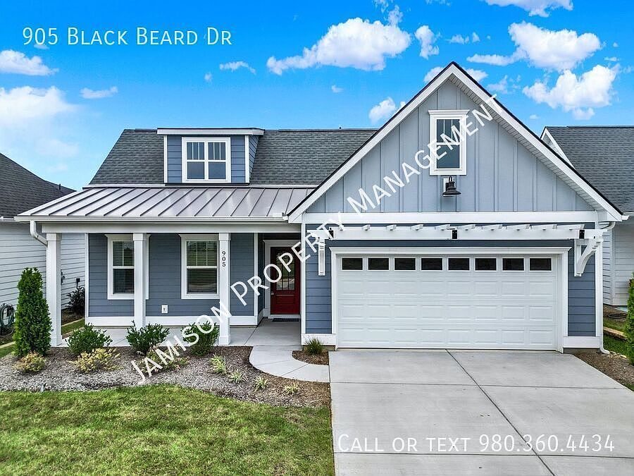 1st image of 905 Black Beard Dr
