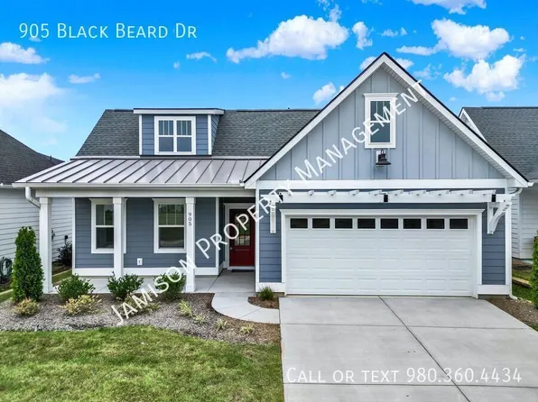 905 Black Beard Dr, Denver, NC 28037