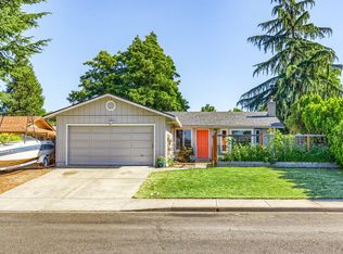 1950 Orinda Cir, Medford, OR
