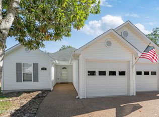 330 Courtney Cv, Henderson, TN 38340