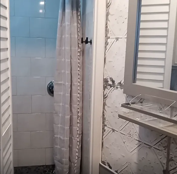 9516 Bonnie Lynn Way #C — Photo 2