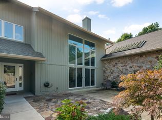 1090 Broadmoor Rd, Bryn Mawr, PA 19010