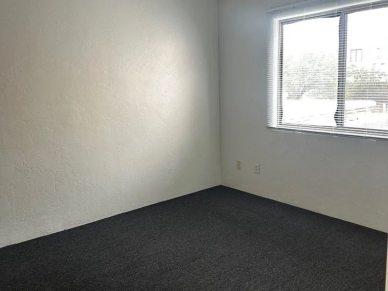 712 N Richey Blvd — Photo 6