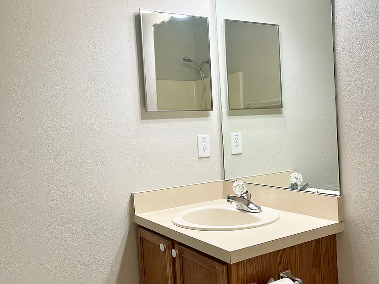 5884 Fishhawk Ridge Dr — Photo 11