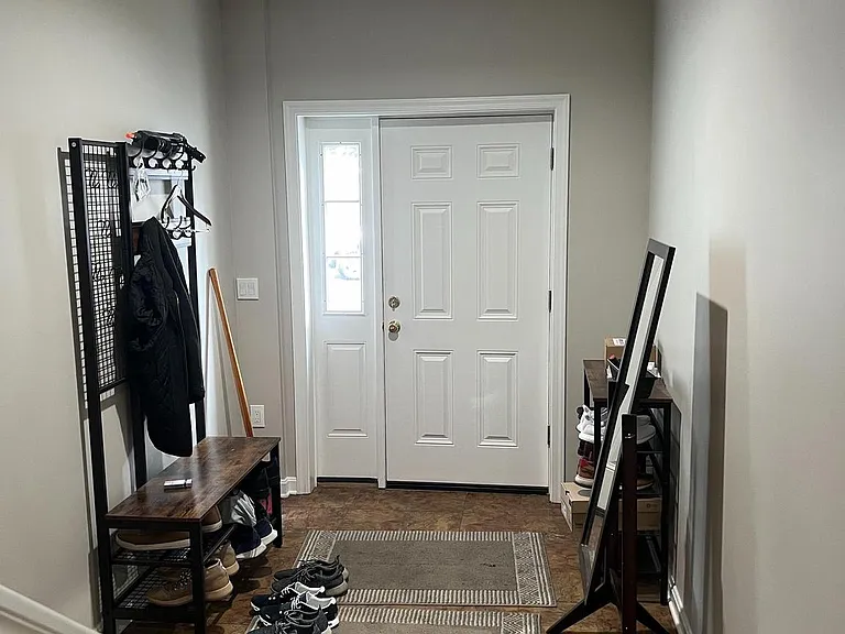 100 Parker Ave #22 — Photo 6