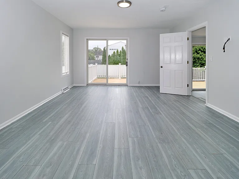 316 Reef Rd — Photo 22