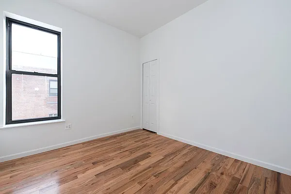 Rented by Bold New York | media 27