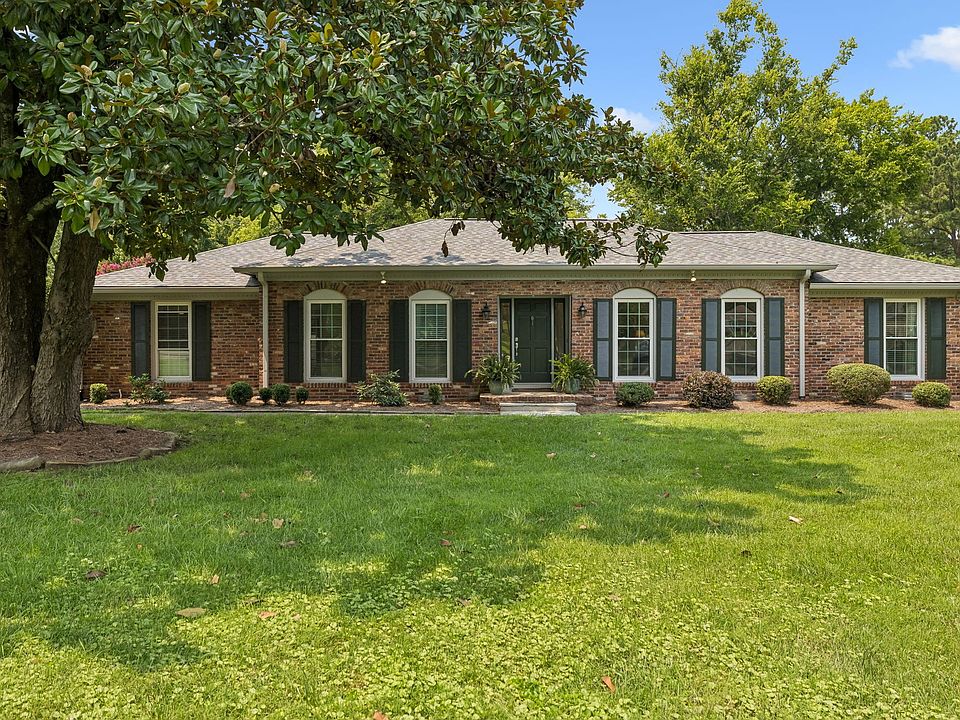 1st image of 1507 Puryear Pl