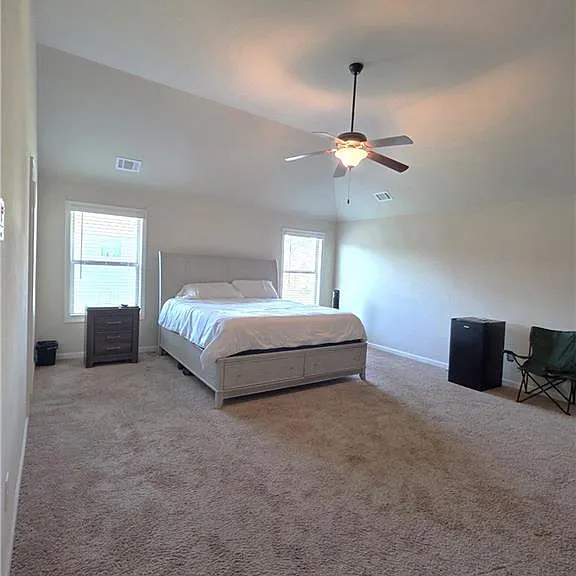 9025 Holder Rd — Photo 11