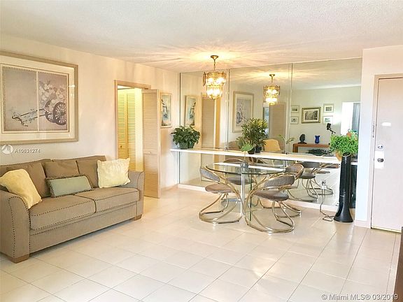 4th image of 750 NW 43rd Ave APT 501