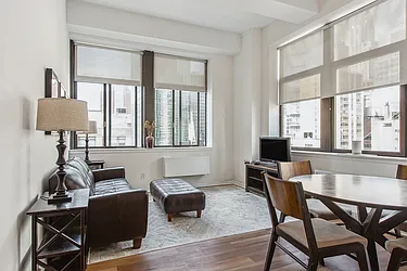 310 East 46th Street, #18V