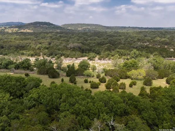 000 Oakridge Trail LOT 89, Pipe Creek, TX 78063