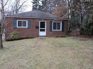 230 Edgerton Rd, Akron, OH 44303