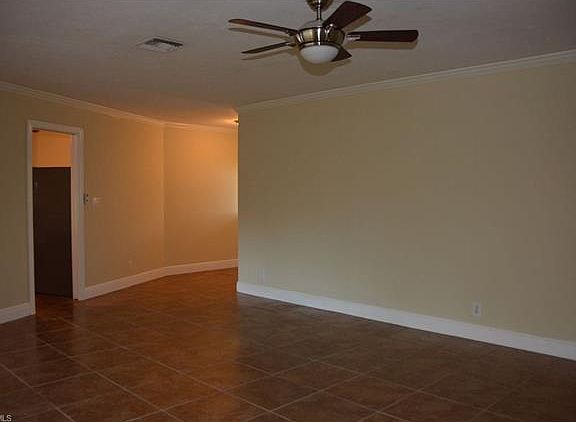 4th image of 4290 Pearl Harbor Dr