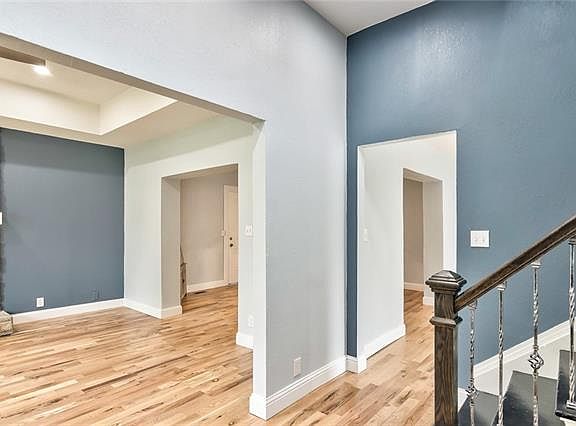 4th image of 4601 E 9th St
