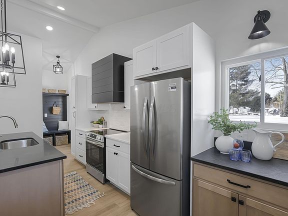 2nd image of 6103 Pickerington Rd NW