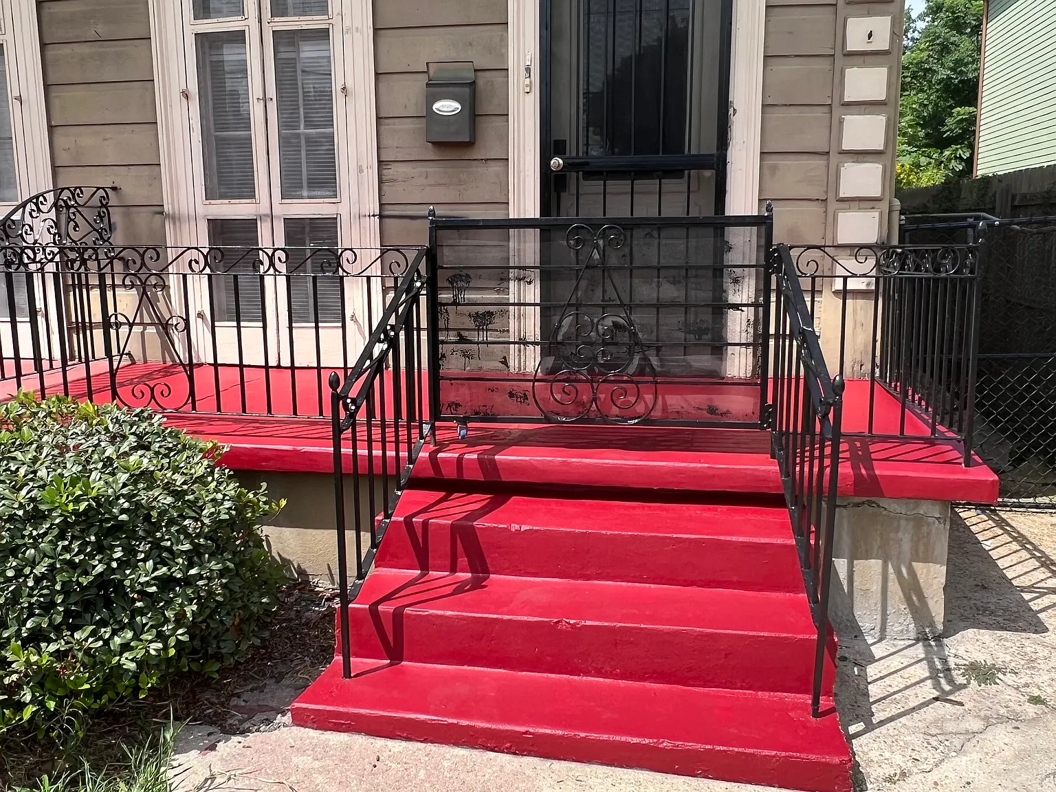 2 bed, 1000 sqft, $1,550 — Photo 2