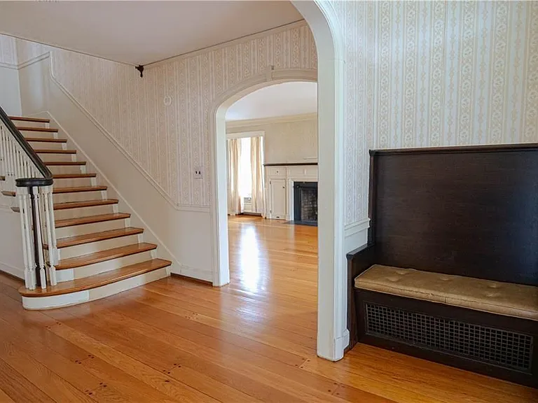 36 Underwood St — Photo 19