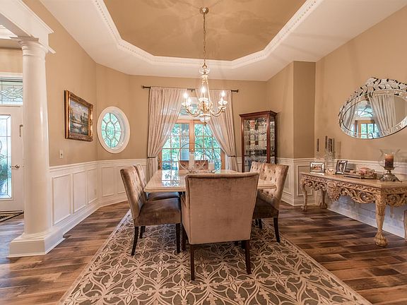 5th image of 7245 Clubhouse Ct