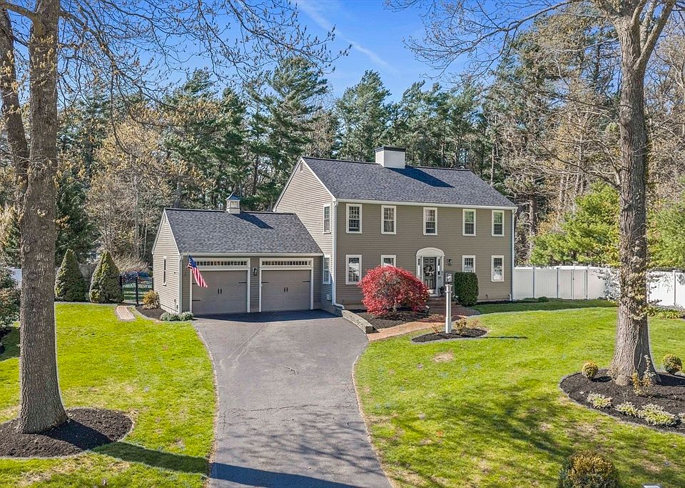 1st image of 20 Seager Farm Rd