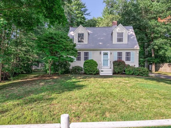 186 South Rd, Bedford, MA 01730