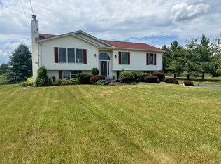 5 Van Del Dr, Marlborough, NY 12547