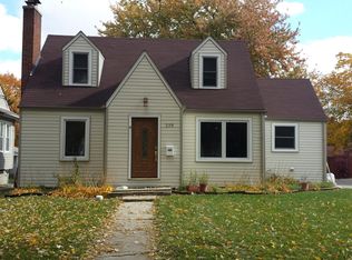 239 S Addison St, Bensenville, IL 60106