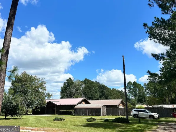 1348 Us Highway 1 S, Alma, GA 31510