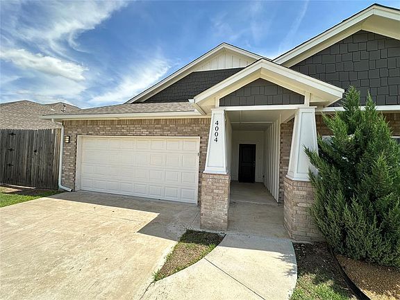 4th image of 4004 Oakbrook Dr