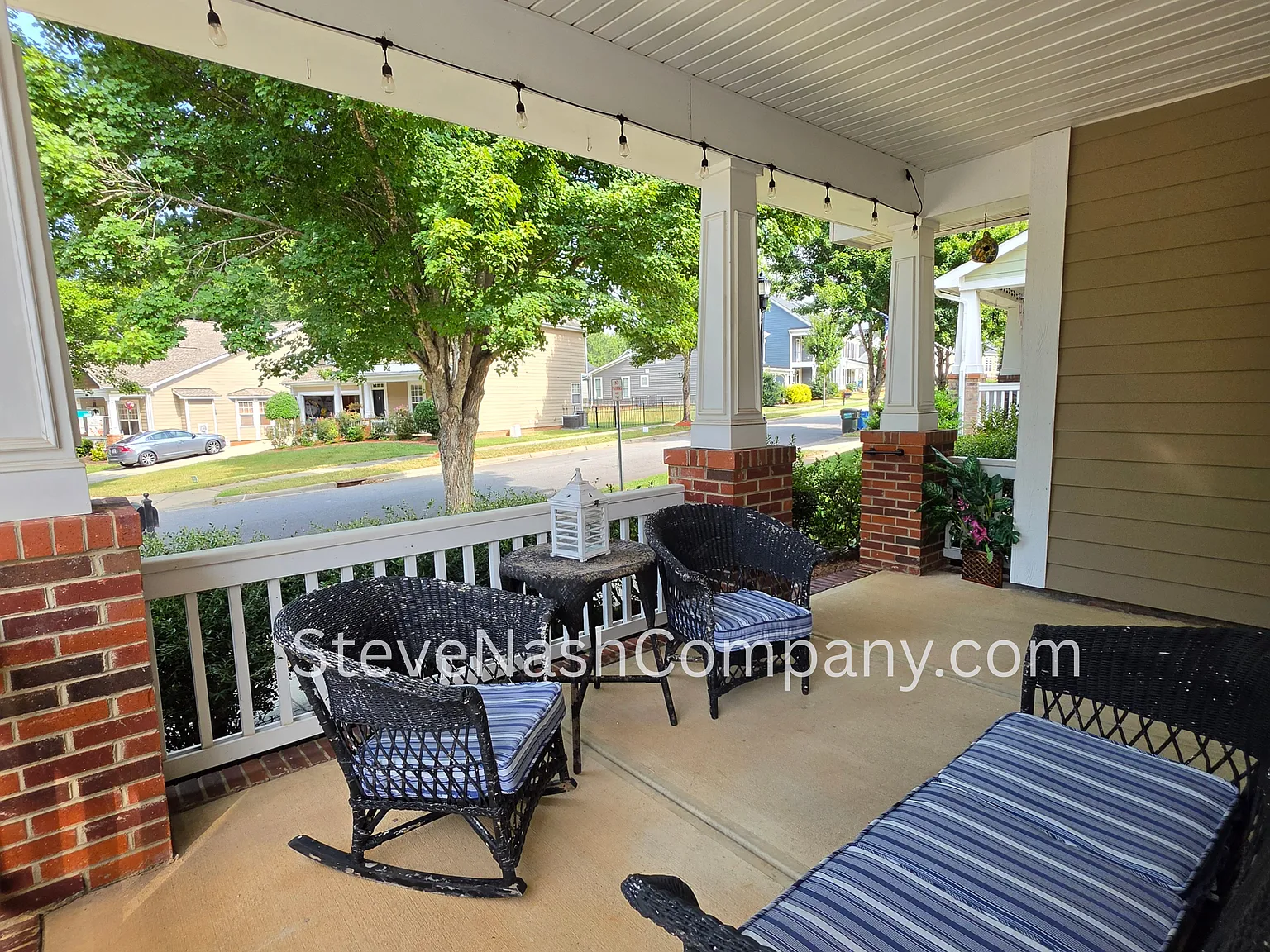 3 bed, 2300 sqft, $2,350 — Photo 4