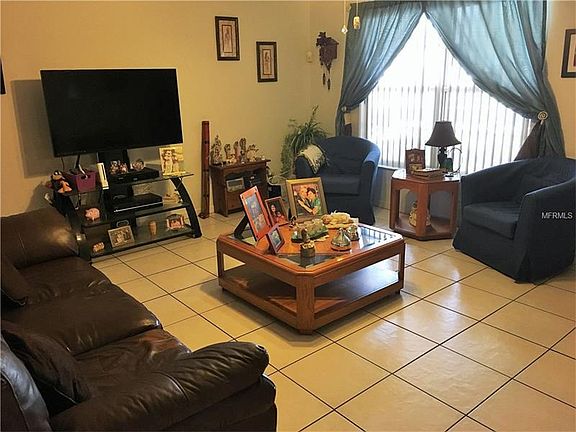4th image of 349 Rollins Dr