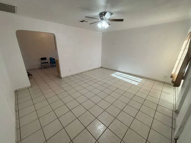 835 S Palm Ave — Photo 4